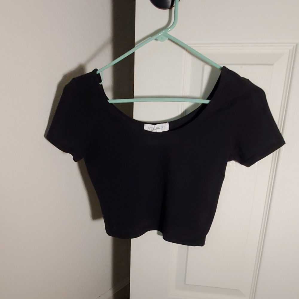Basic black crop top